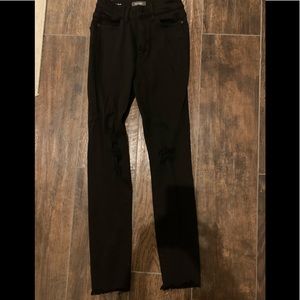 DL1961 size 24